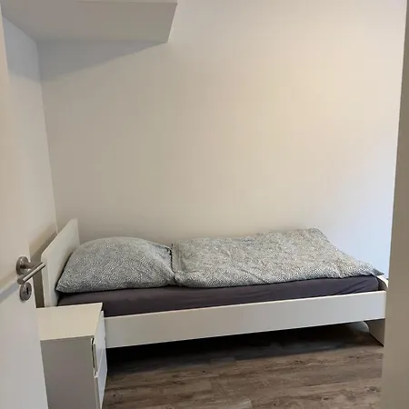 Neu Und Guenstig! Hochwertige Ferien- Und Monteurswohnung Bei Leipzig Naehe A14 * Taucha